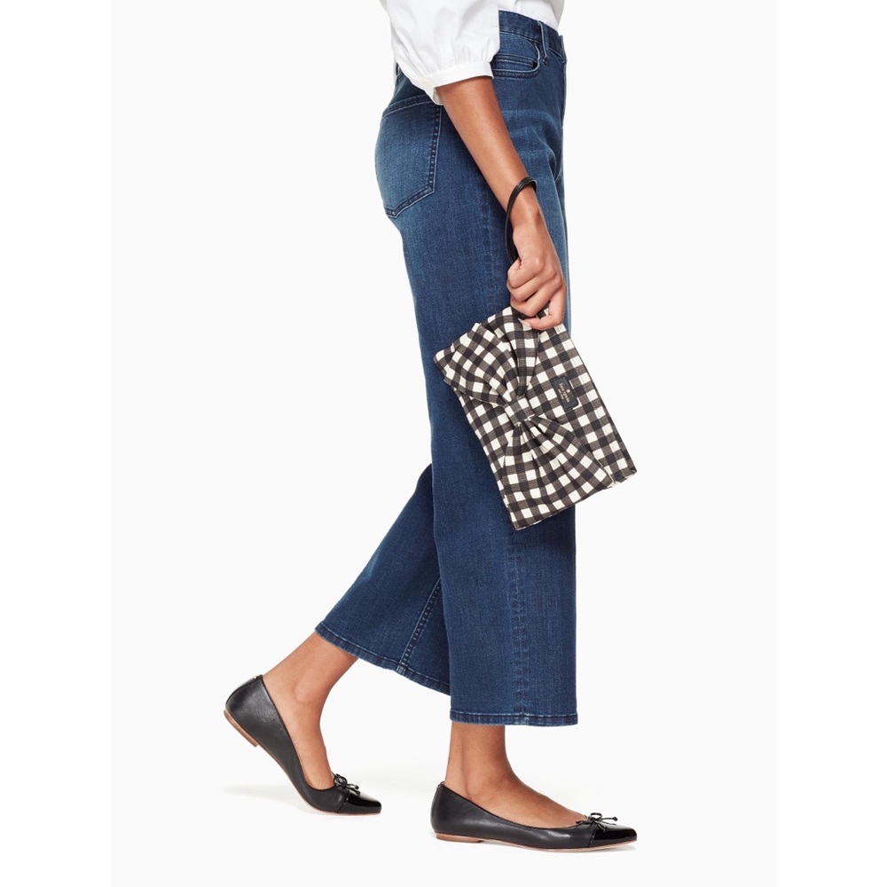 NWT kate spade on purpose black gingham wristlet